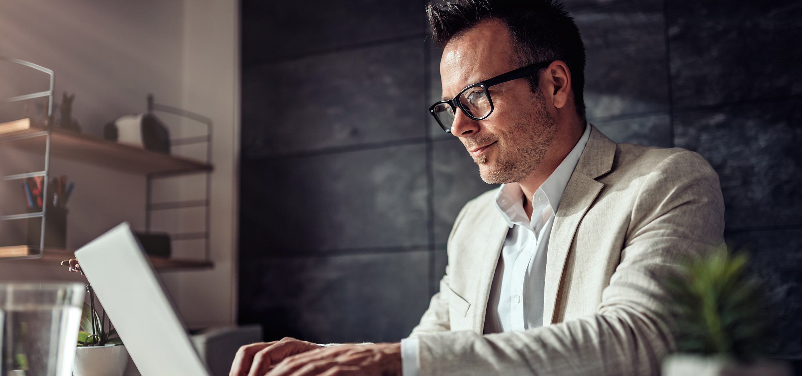 Jumbo image background