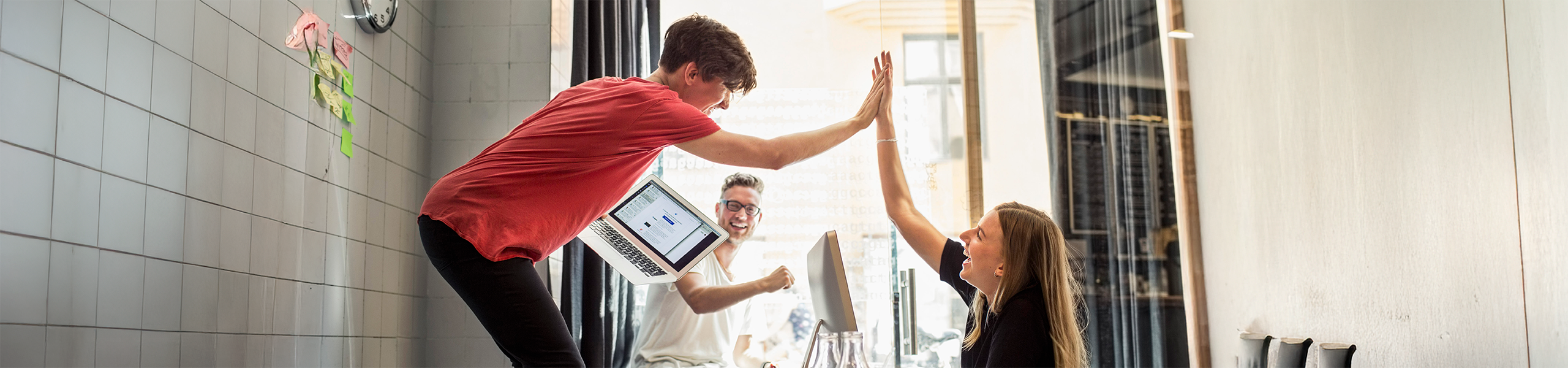 Jumbo image background