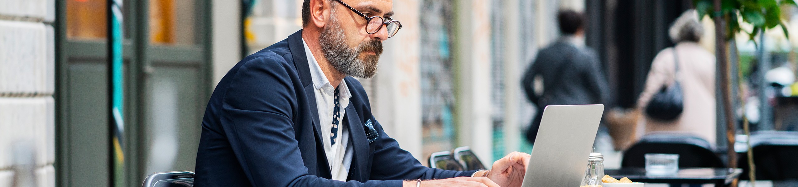 Jumbo image background