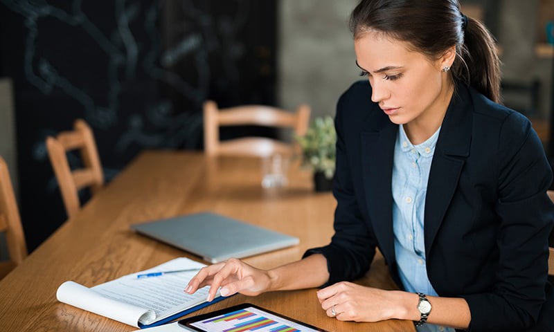  Μελέτες και Οικονομικές Αναλύσεις