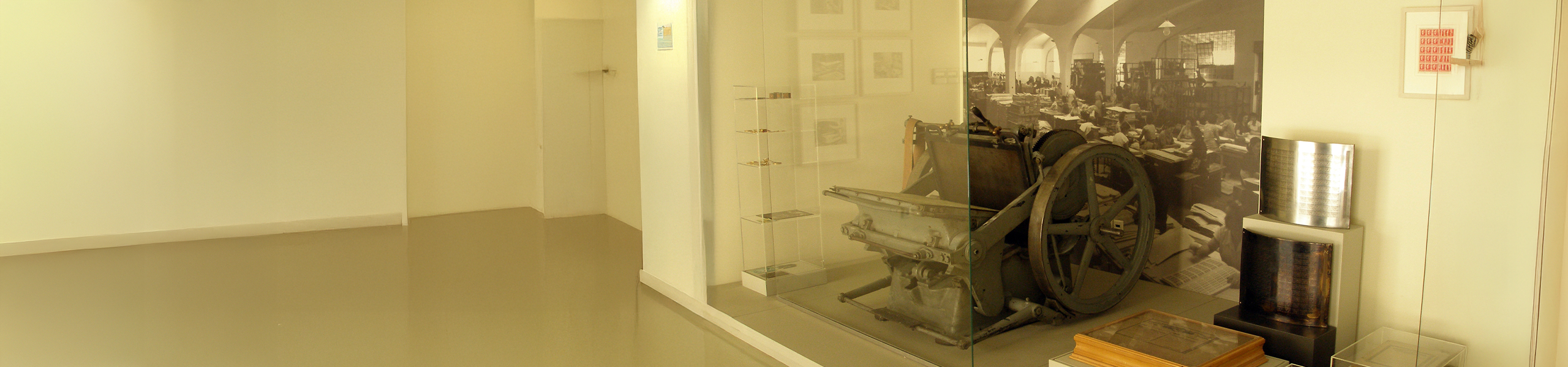 Jumbo image background