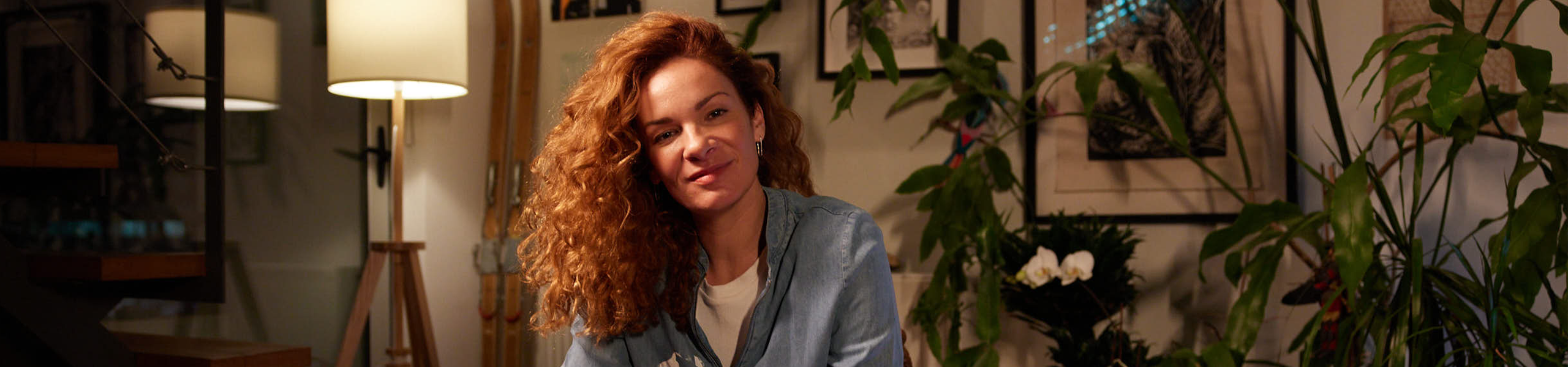 Jumbo image background